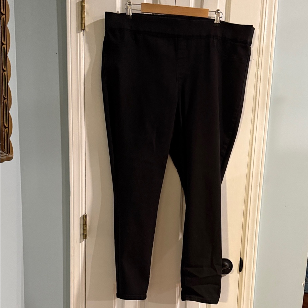 Elle Black Skinny Pants